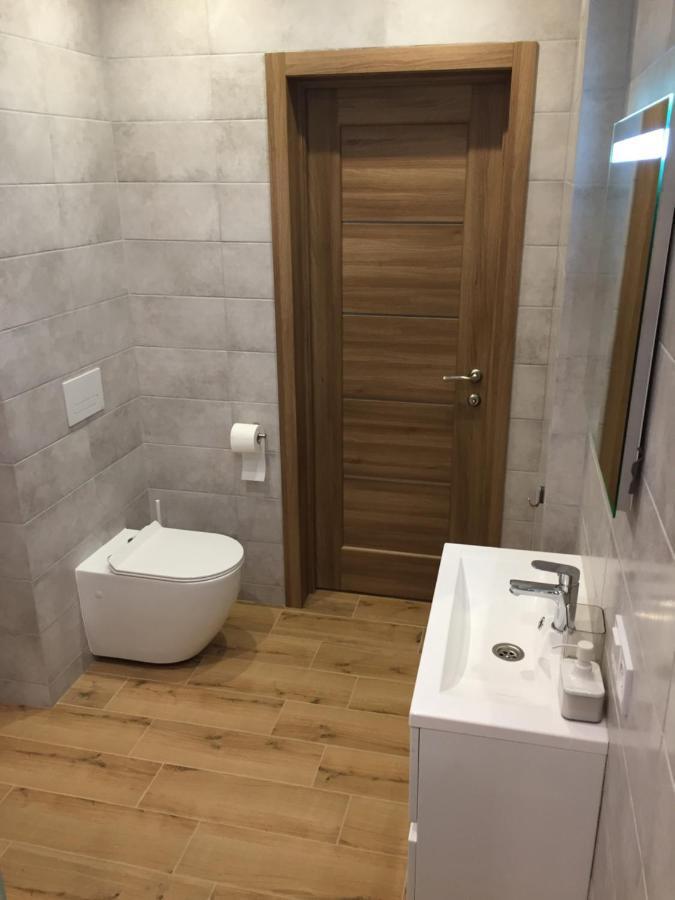 Scandinavian Apartment Lviv Eksteriør bilde